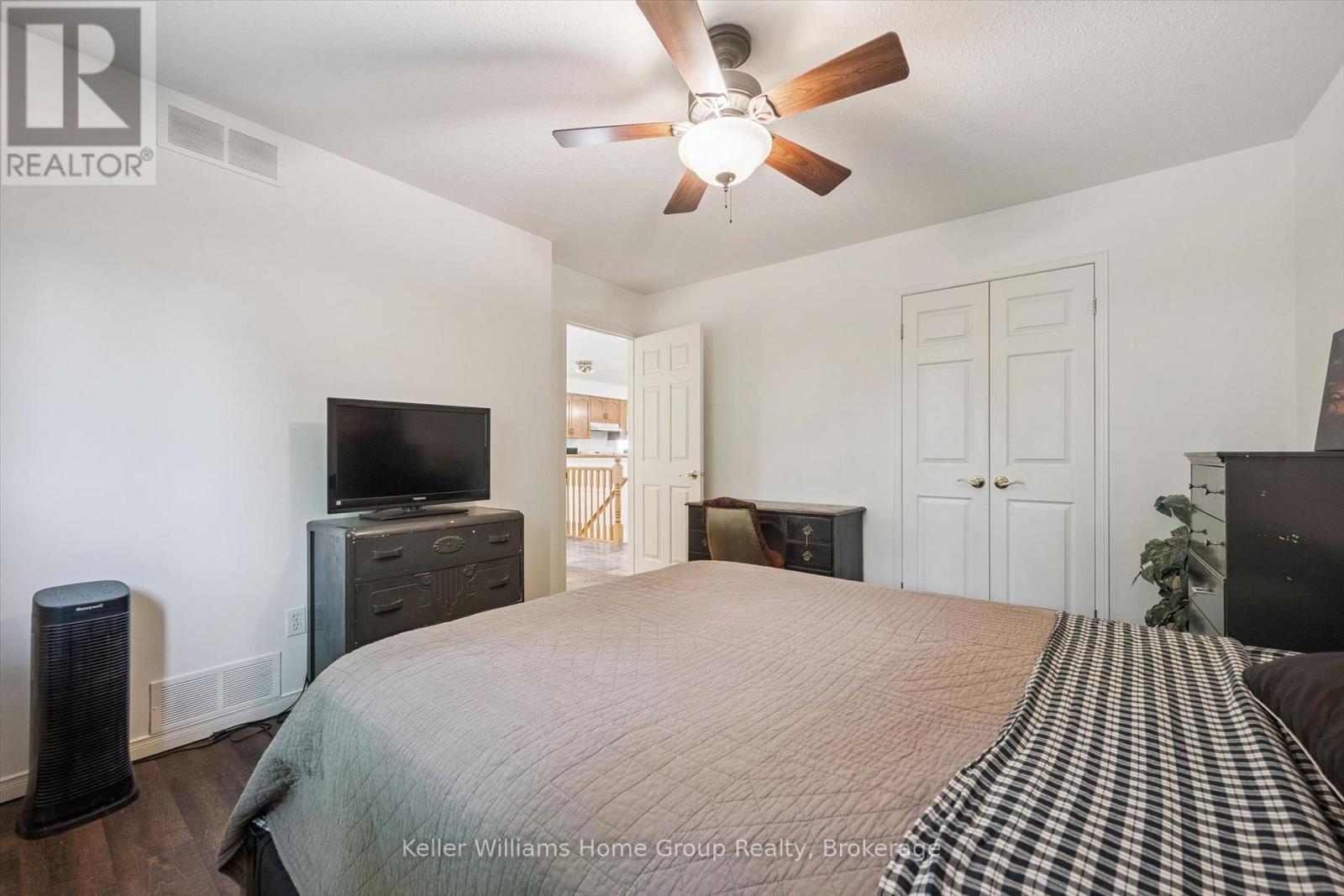 28 PEGLAR CRESCENT - Image 21