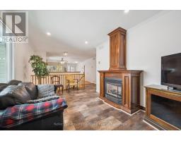 28 Peglar Crescent, Centre Wellington, ON N1M3T3 Photo 17