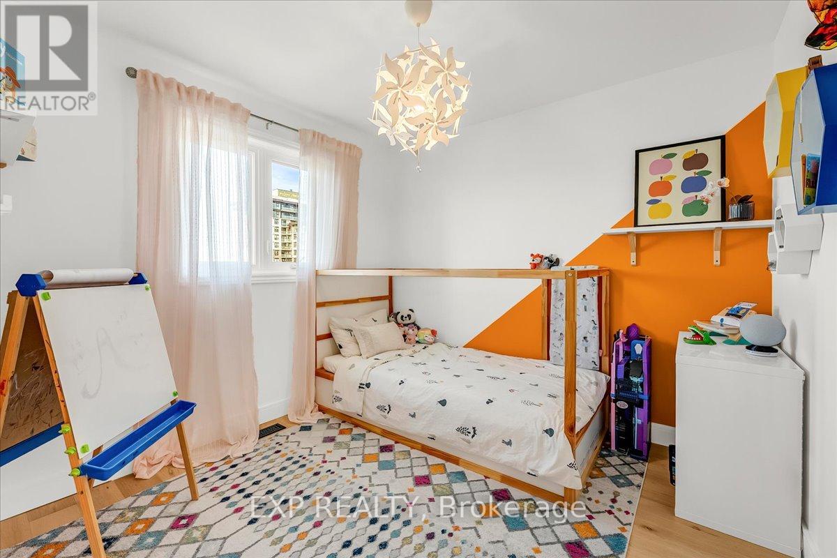 57 DEAN AVENUE - Image 19
