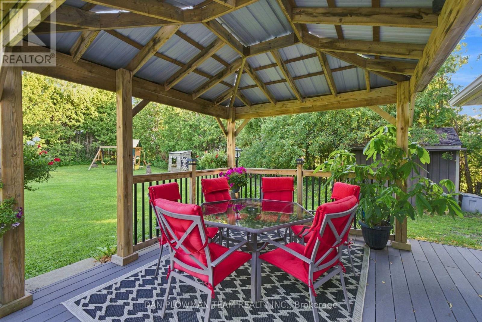9 VALLEY ROAD - Image 34