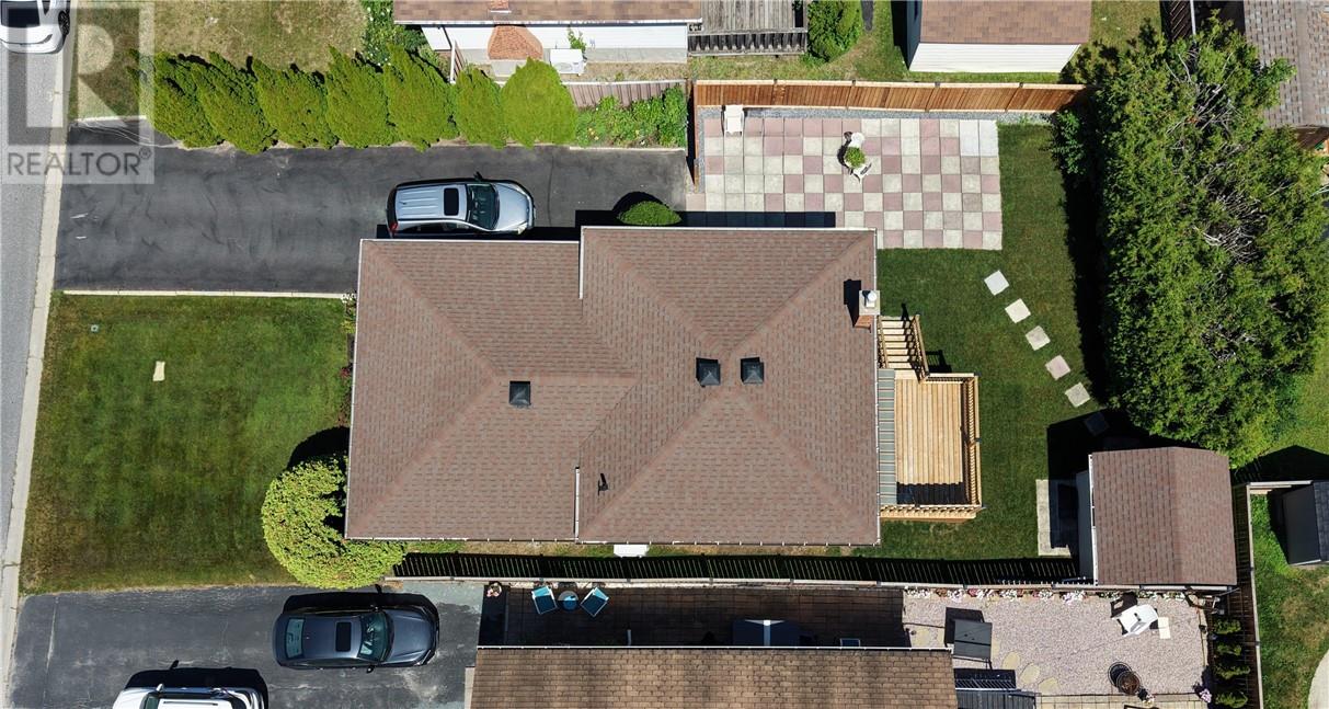 1556 Yarmouth Street - Image 4