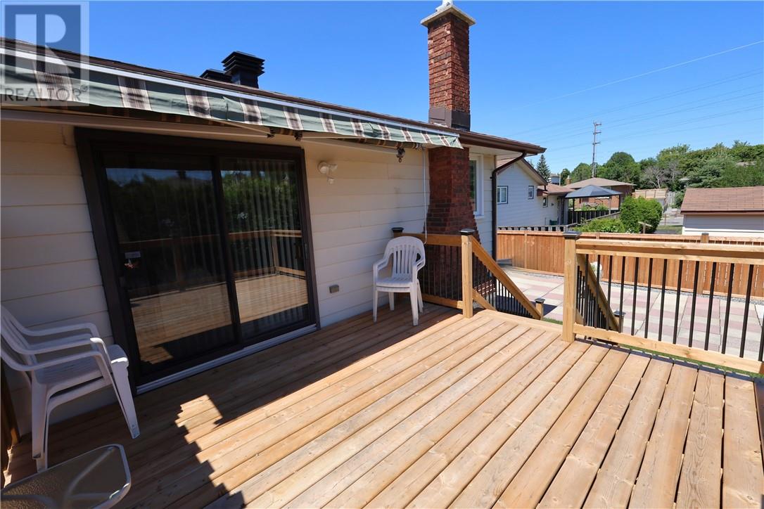 1556 Yarmouth Street - Image 61