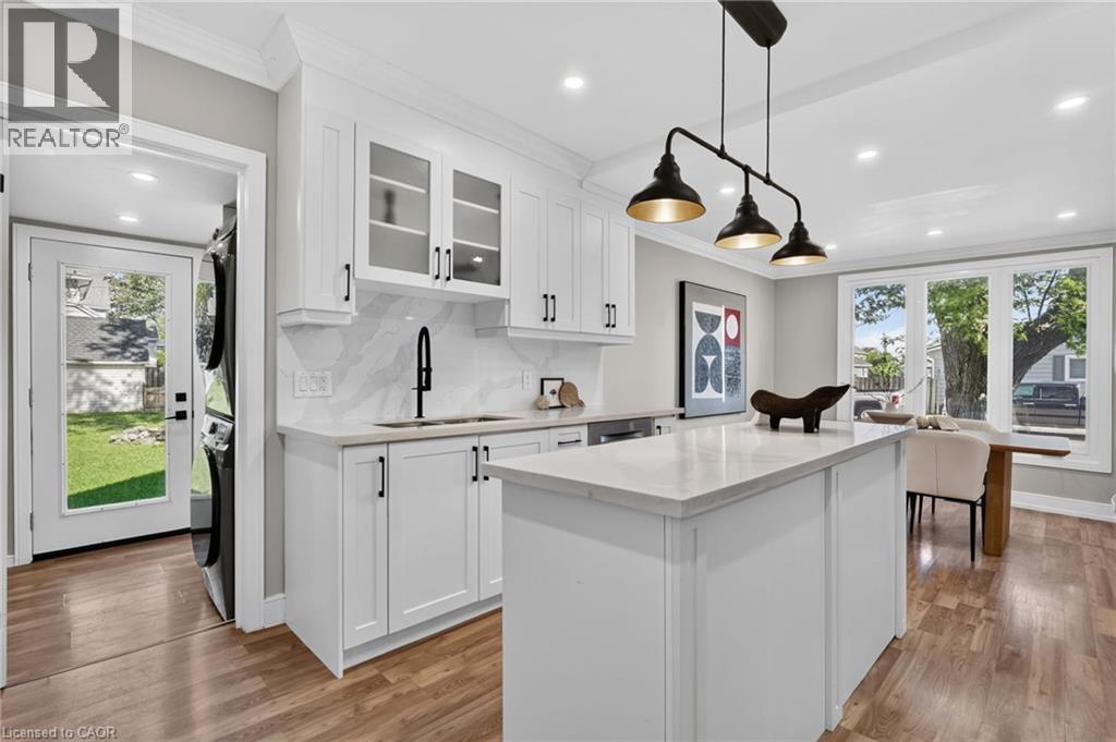 793 STEELE Street - 22