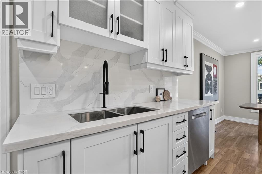 793 STEELE Street - Image 24