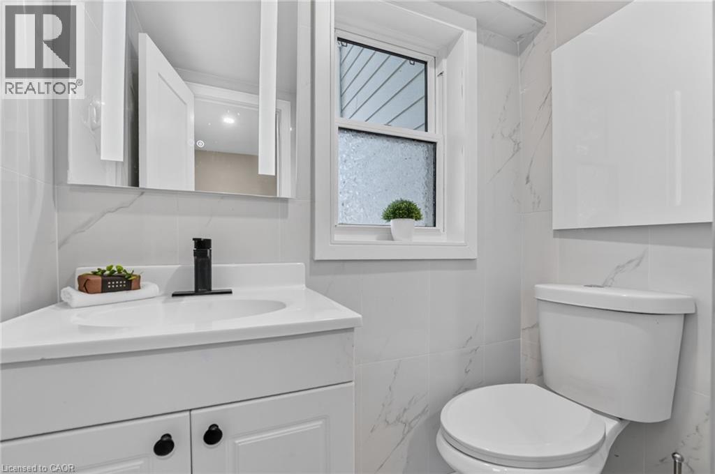 793 STEELE Street - 27
