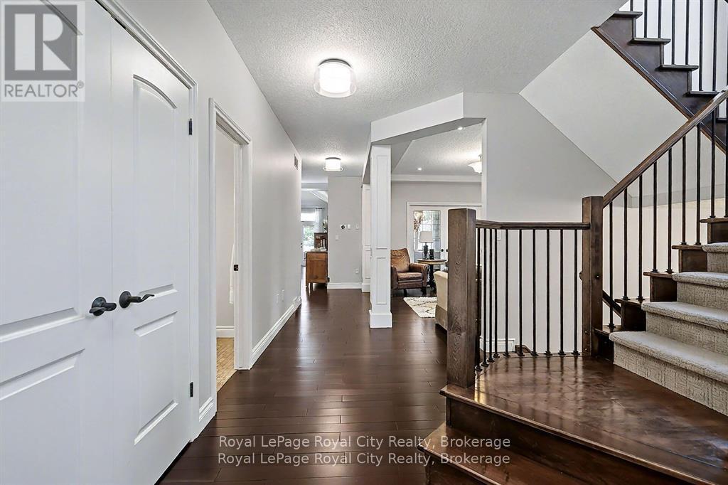 8 ZADUK PLACE - Image 5