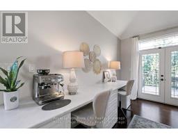 Pantry - 8 Zaduk Place, Guelph, ON N1G0A7 Photo 16