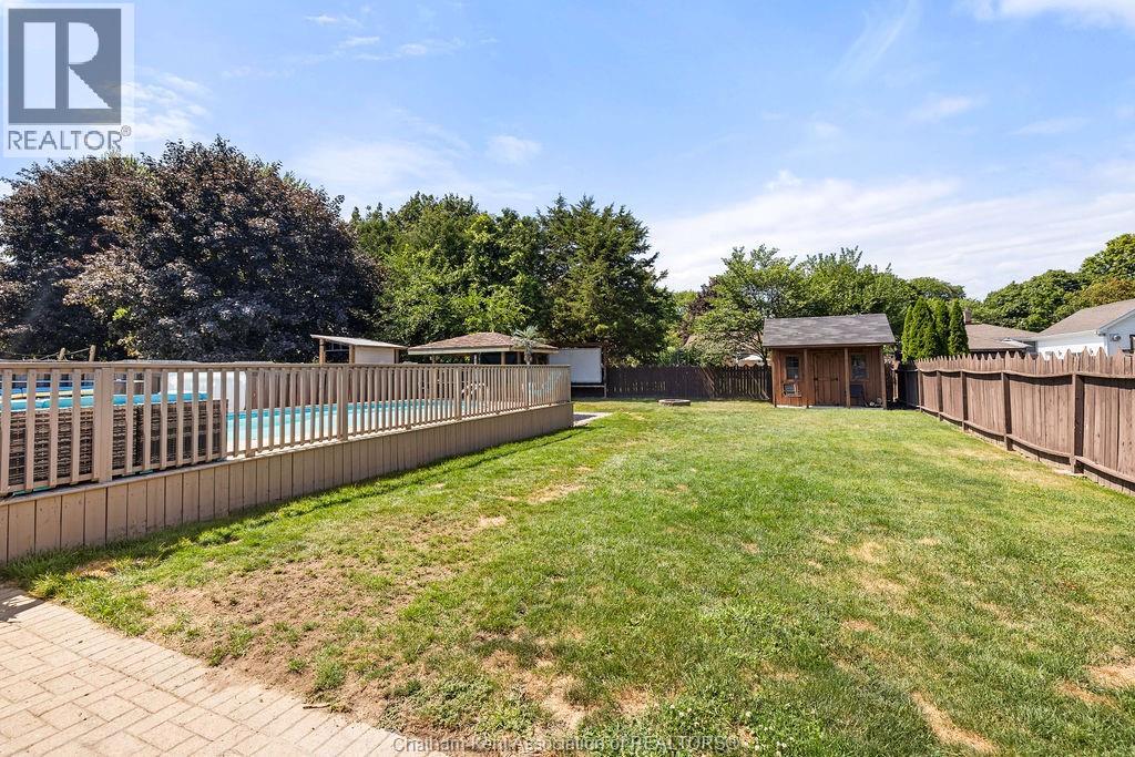 23 Queensway DRIVE - 29