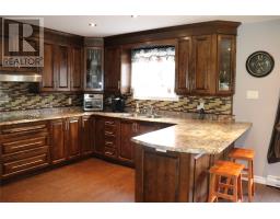 68 Main Road thumbnail 13