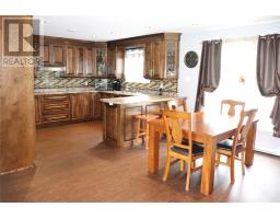 68 Main Road thumbnail 9