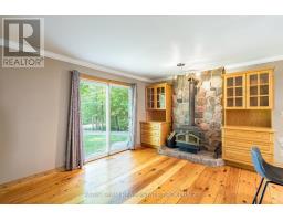 2554 Champlain Road, Tiny, ON L9M0C3 Photo 12