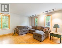 2554 Champlain Road, Tiny, ON L9M0C3 Photo 13