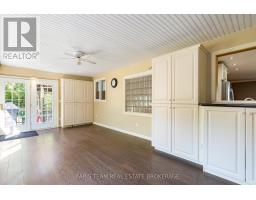 2554 Champlain Road, Tiny, ON L9M0C3 Photo 18