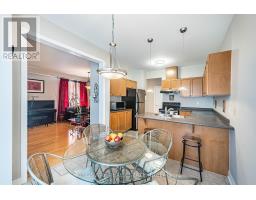 3598 Fountain Park Avenue, Mississauga, ON L5M7G1 Photo 11