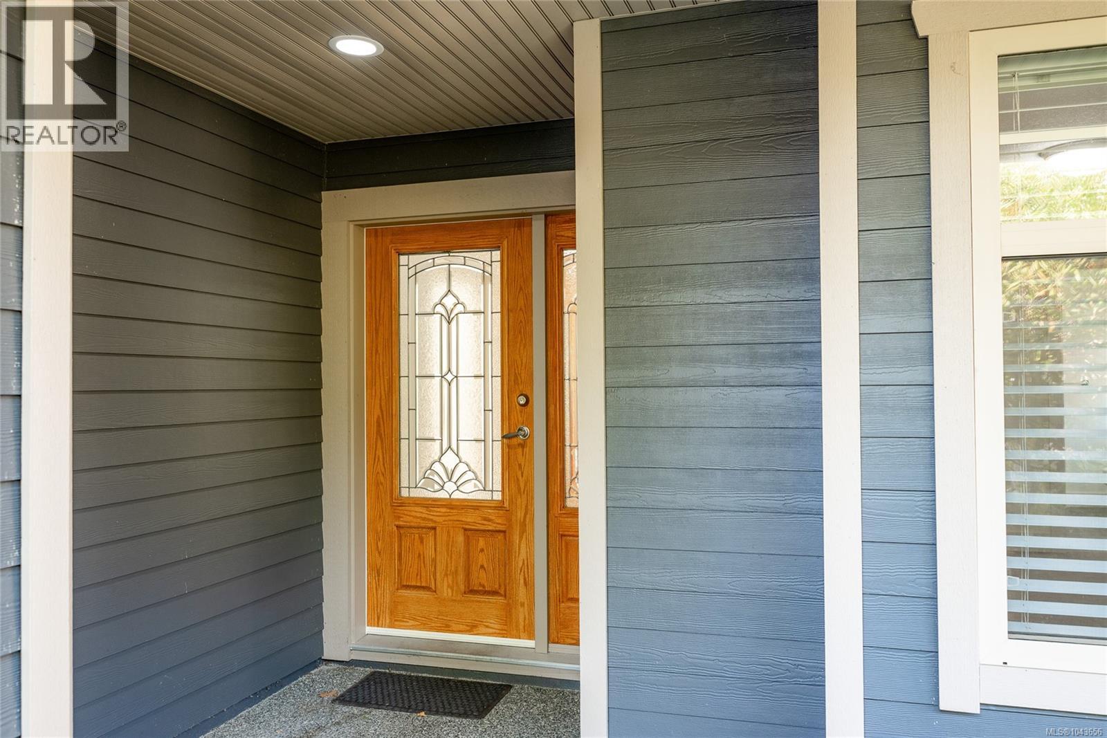 354 Davis Ave - 22