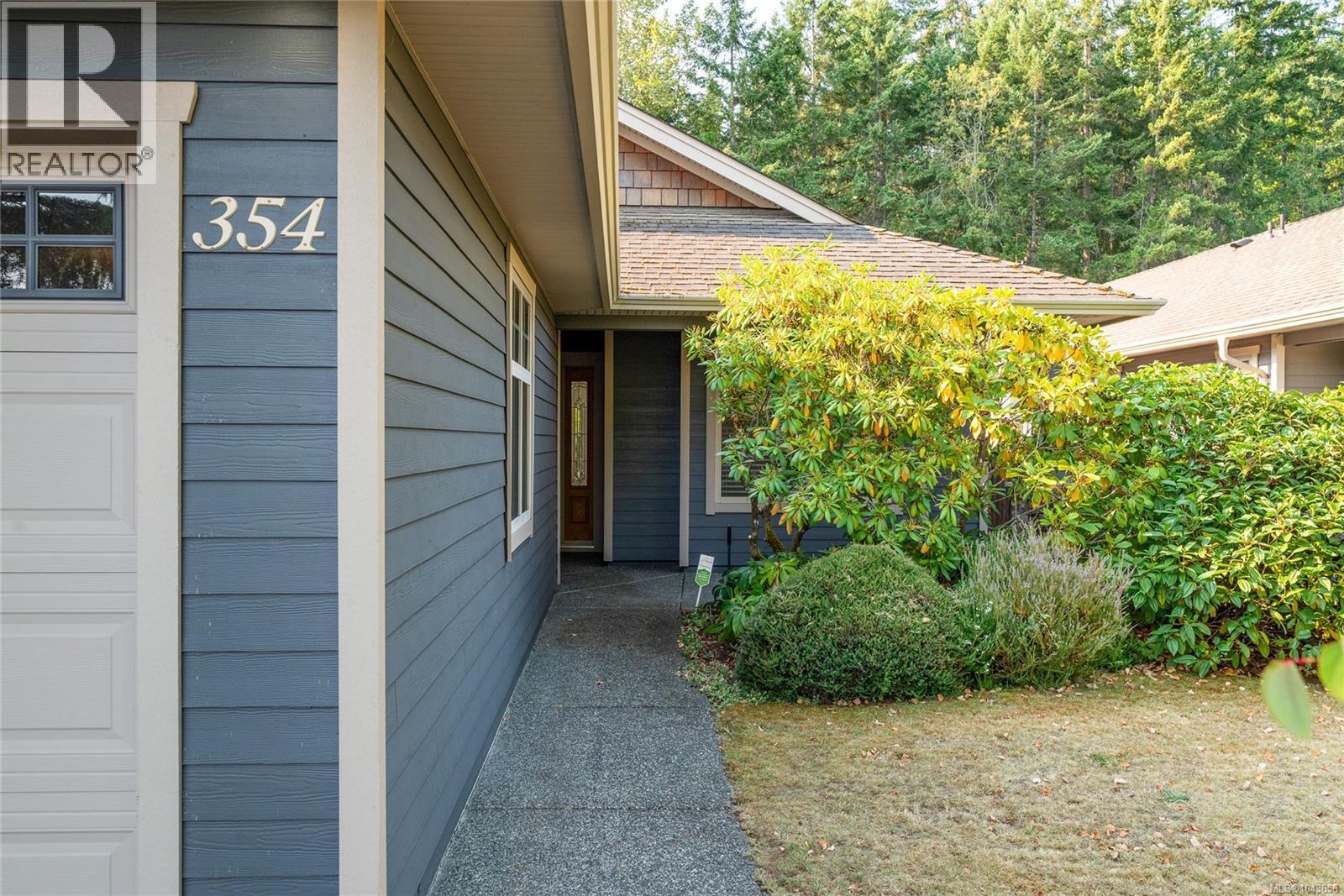 354 Davis Ave - 28