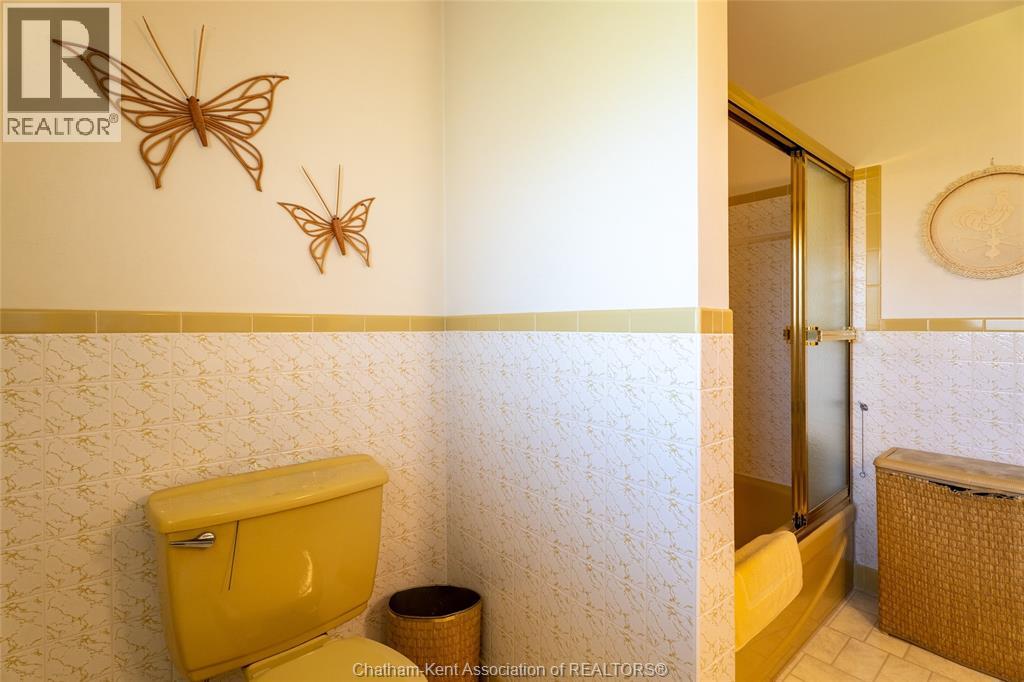 22 PEMBROKE CRESCENT - 25