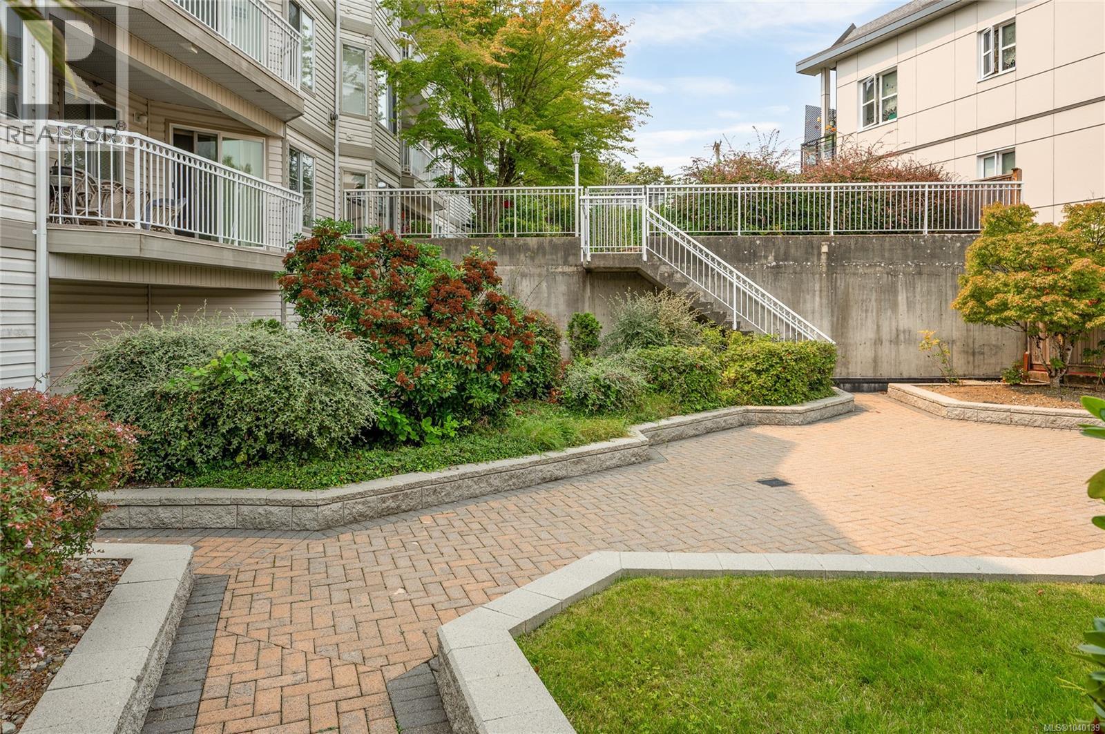 #206 24 Prideaux St - 37