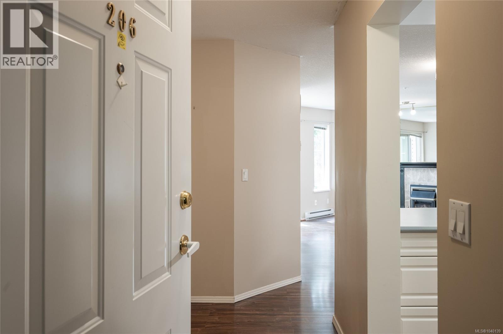 #206 24 Prideaux St - 13