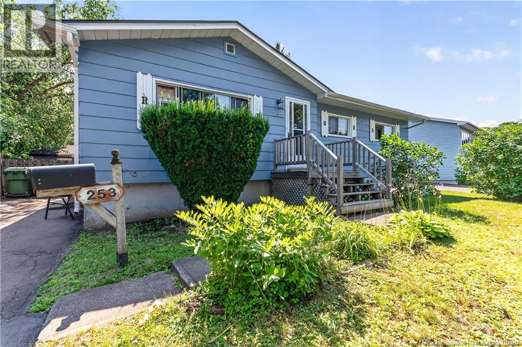 253 Callowhill Road - 35