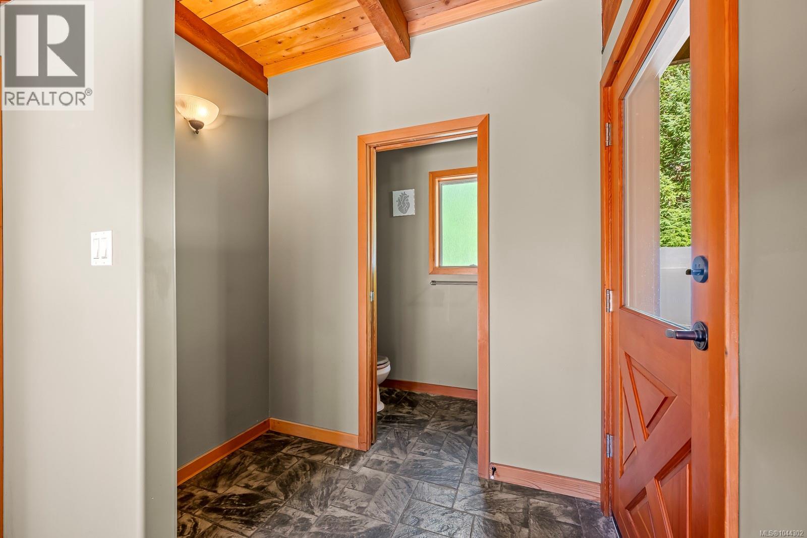 1918 Chelsea Rd - 13