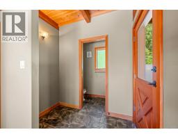 1918 Chelsea Rd, Courtenay, BC V9J1V7 Photo 13