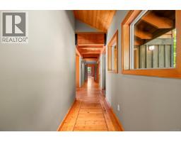 Kitchen - 1918 Chelsea Rd, Courtenay, BC V9J1V7 Photo 10
