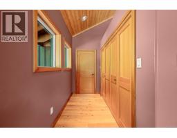 1918 Chelsea Rd, Courtenay, BC V9J1V7 Photo 16