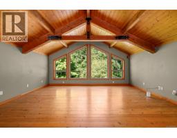1918 Chelsea Rd, Courtenay, BC V9J1V7 Photo 15