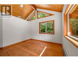 1918 Chelsea Rd, Courtenay, BC V9J1V7 Photo 36