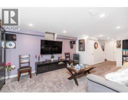 102 Willow Lane, Grimsby, ON L3M5P7 Photo 37