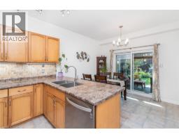 102 Willow Lane, Grimsby, ON L3M5P7 Photo 16