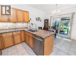 102 Willow Lane, Grimsby, ON L3M5P7 Photo 13