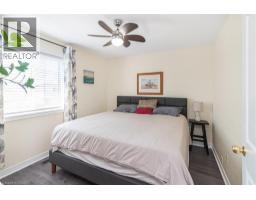 102 Willow Lane, Grimsby, ON L3M5P7 Photo 21