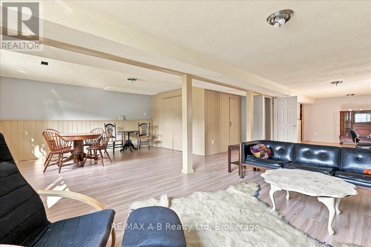15 RAILWAY STREET - Image 31