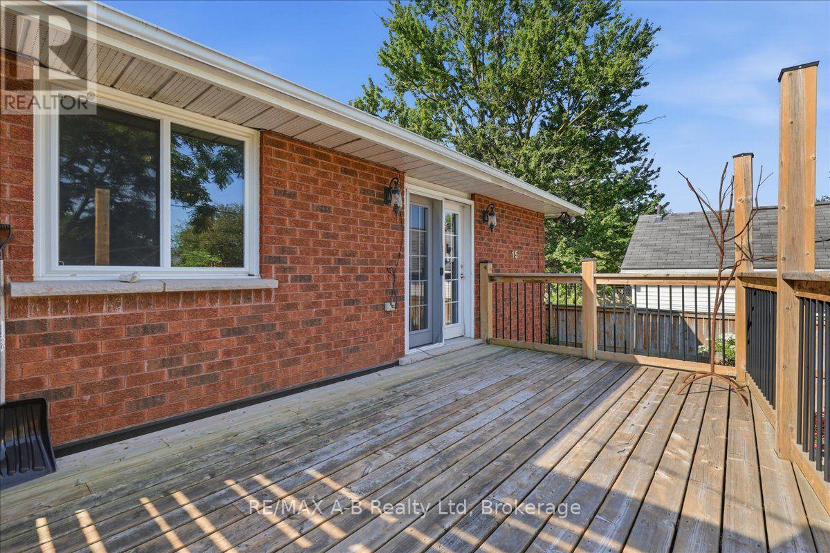 15 RAILWAY STREET - 41