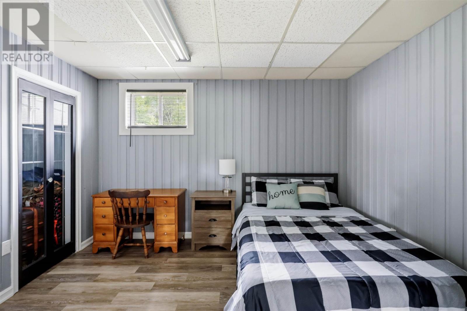 608 Robb RD - Image 25