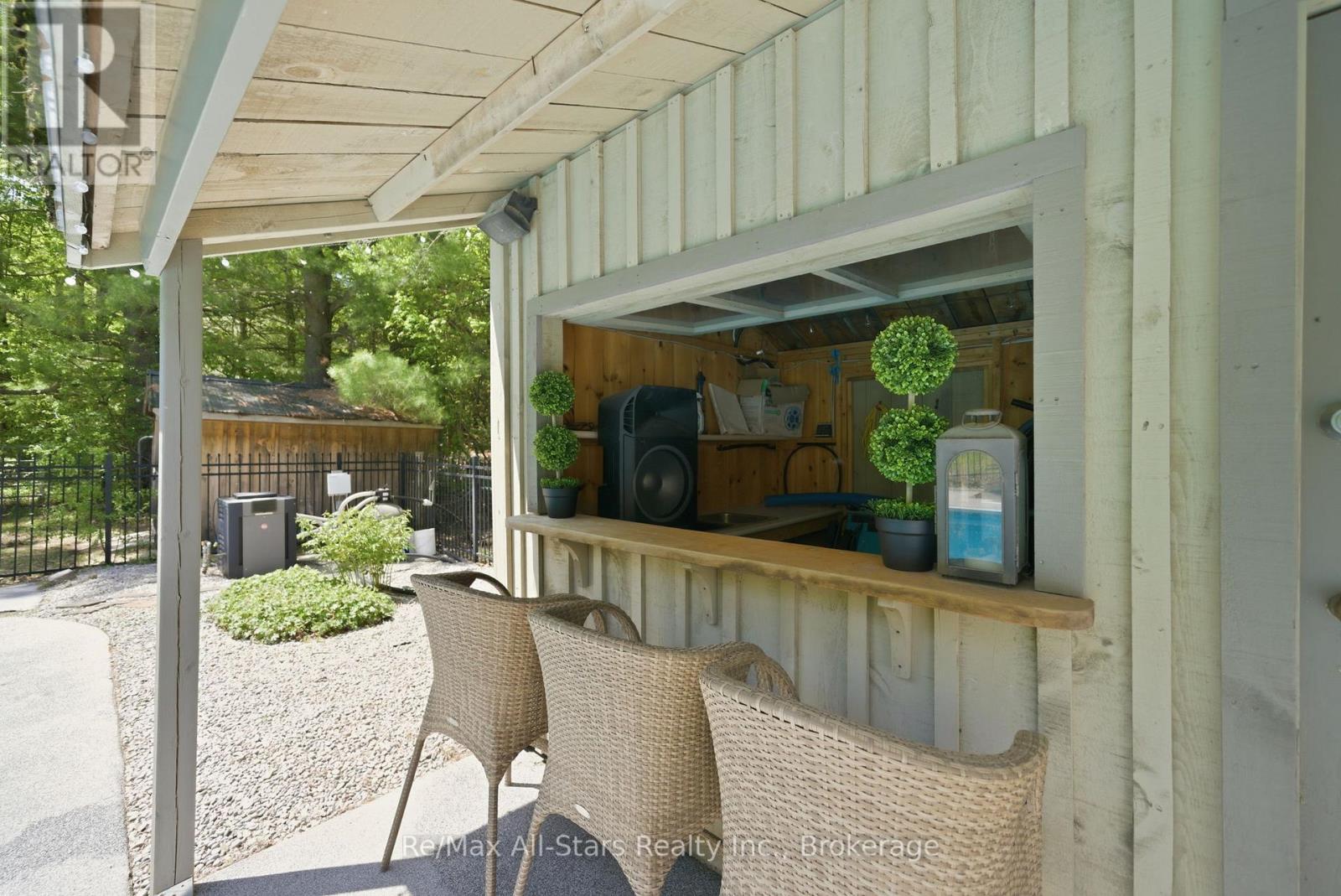 24 THE PINES LANE - 38