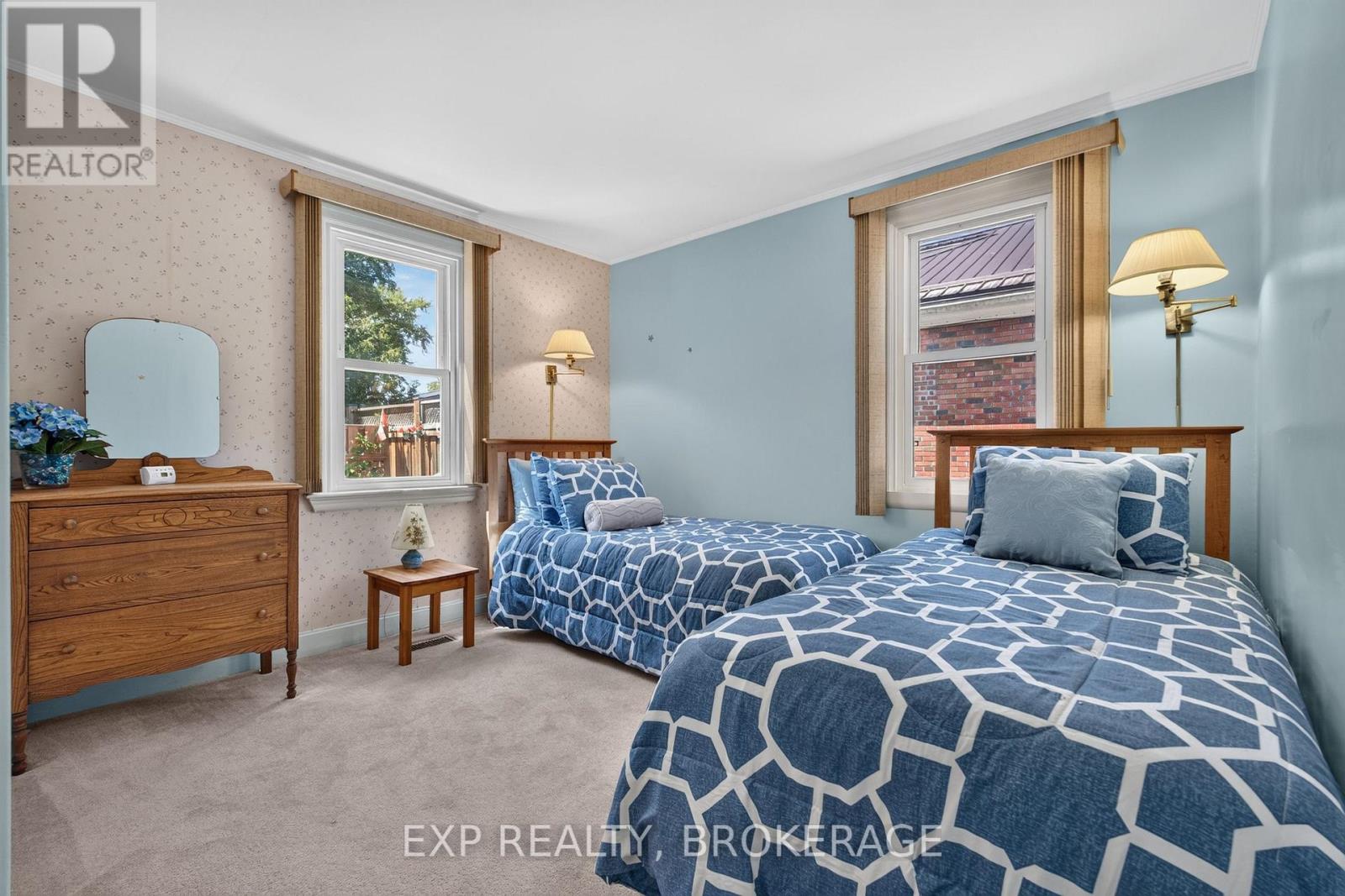 100 REGENT STREET - 16