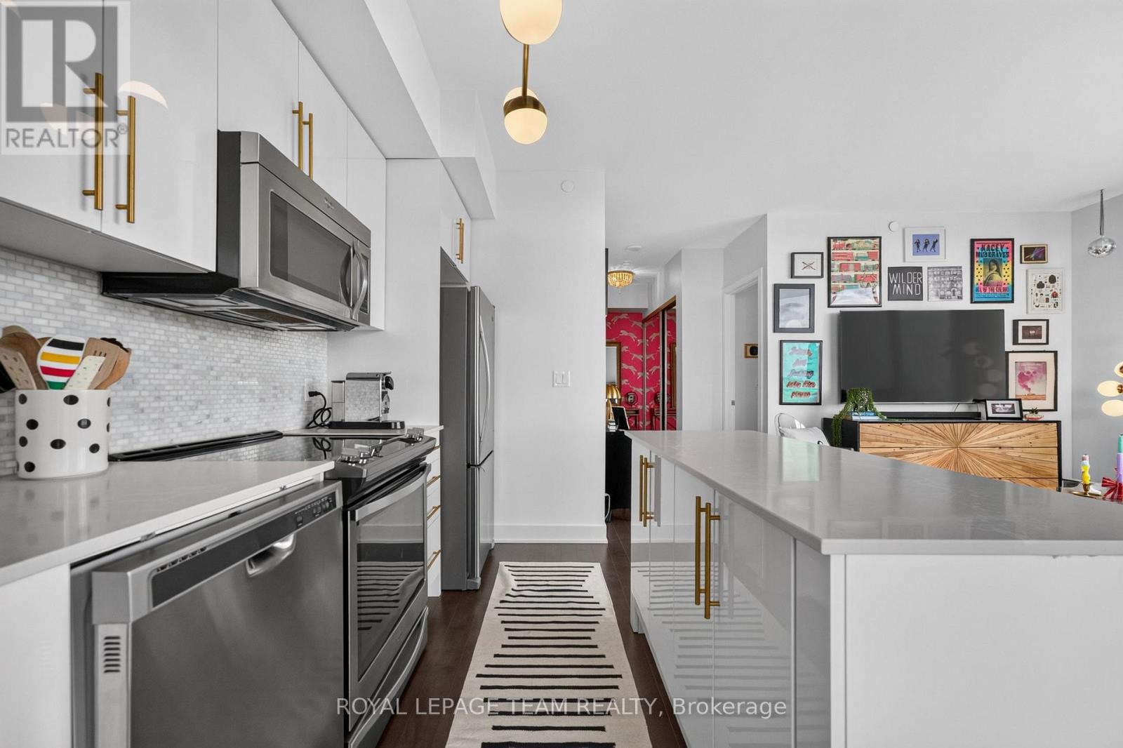 1 Bed, 1 Bath House for Sale in Ottawa – 1108 – 485 RICHMOND ROAD, Ottawa – MLS# X13643536 - Image 20