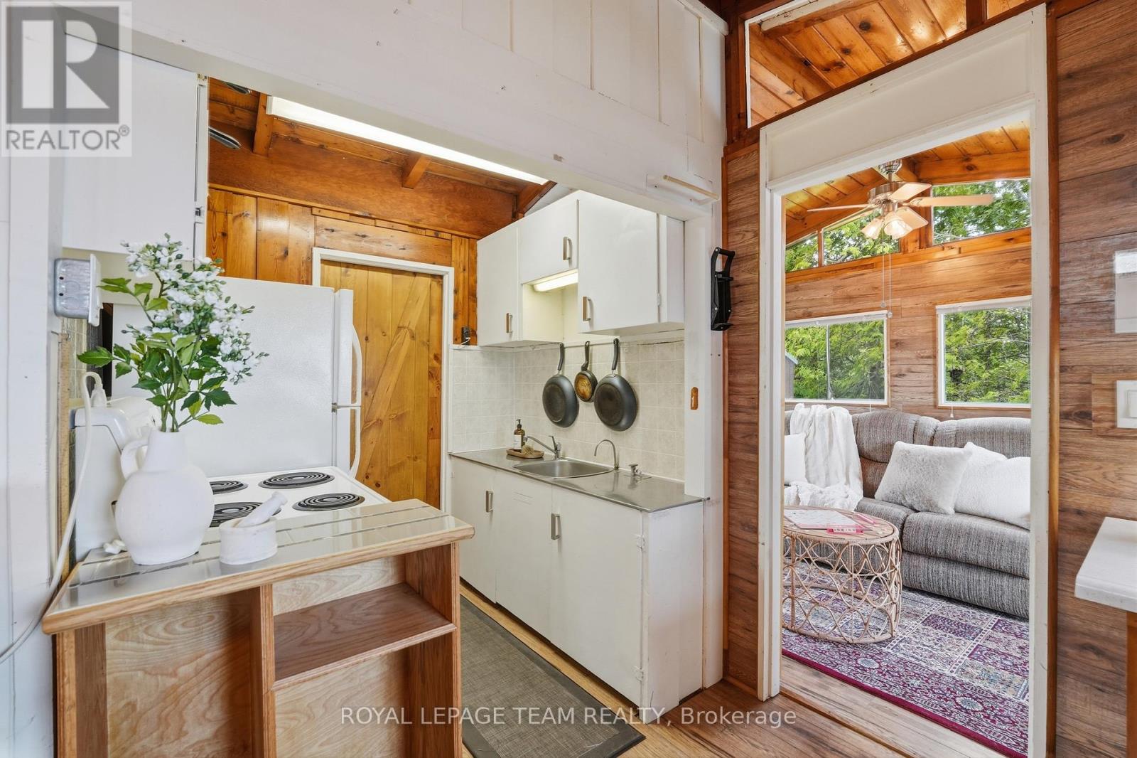 60 WRANGELL ROAD - 23