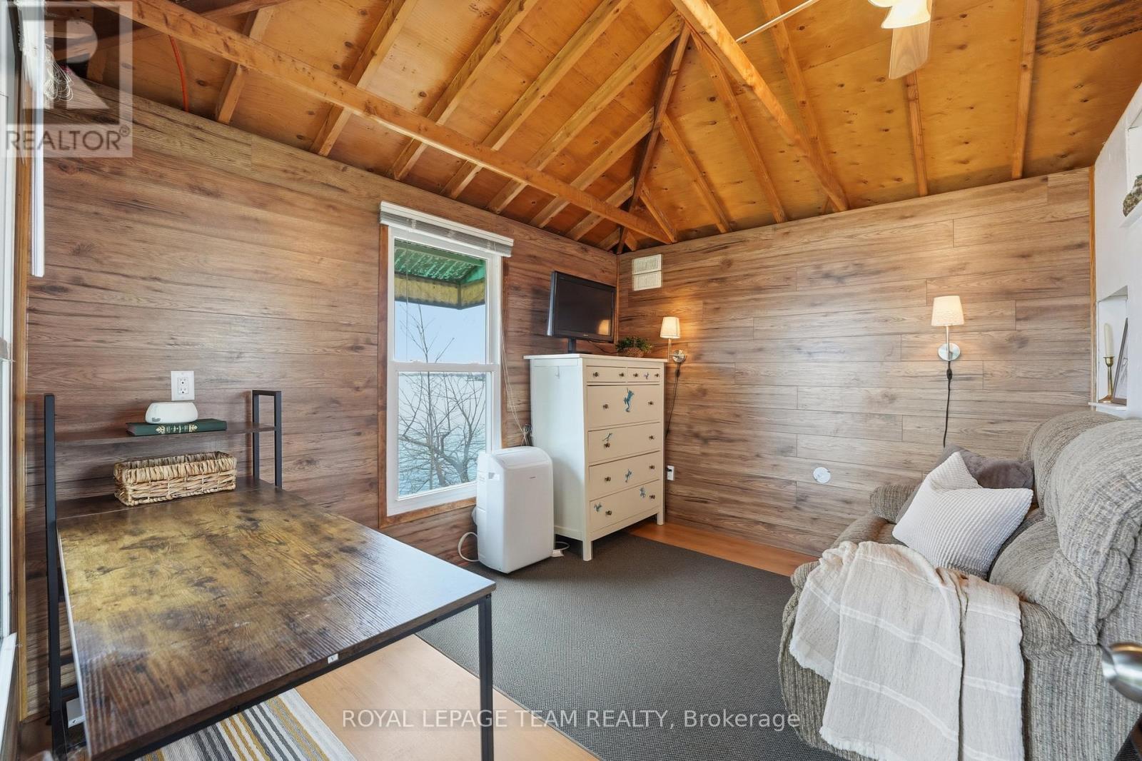 60 WRANGELL ROAD - 37