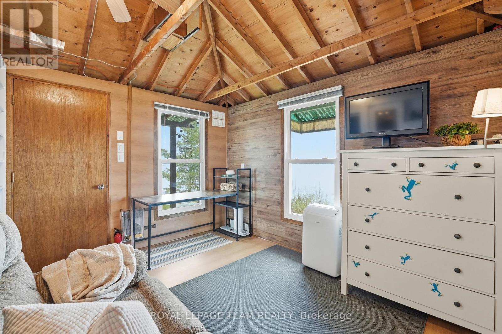 60 WRANGELL ROAD - 38