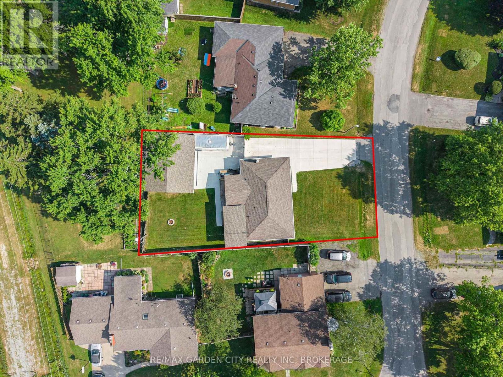91 CRESCENT DRIVE - 48