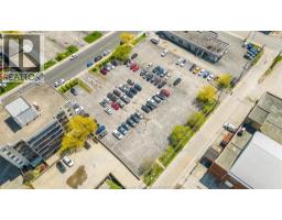 951 Goyeau Street, Windsor, ON N9A1E1 Photo 11