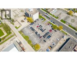 951 Goyeau Street, Windsor, ON N9A1E1 Photo 15