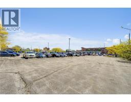 951 Goyeau Street, Windsor, ON N9A1E1 Photo 21