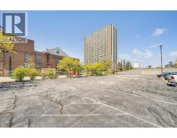 951 Goyeau Street, Windsor, ON N9A1E1 Photo 24