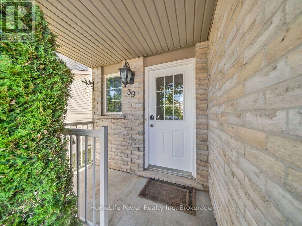 39 REISTVIEW STREET - 2