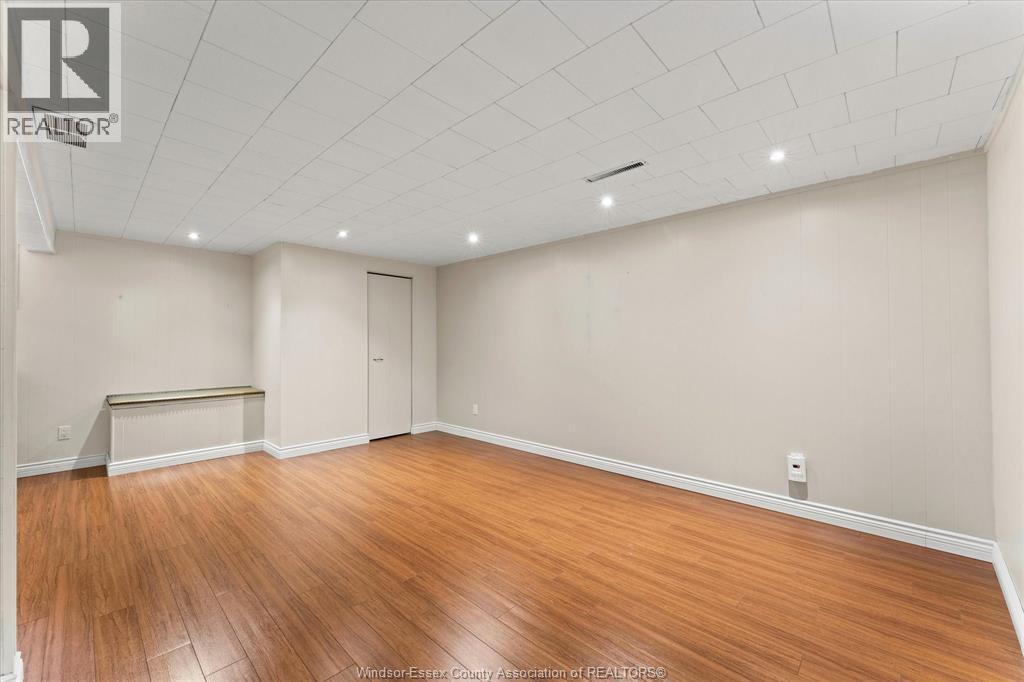 321 Betty DRIVE - Image 19